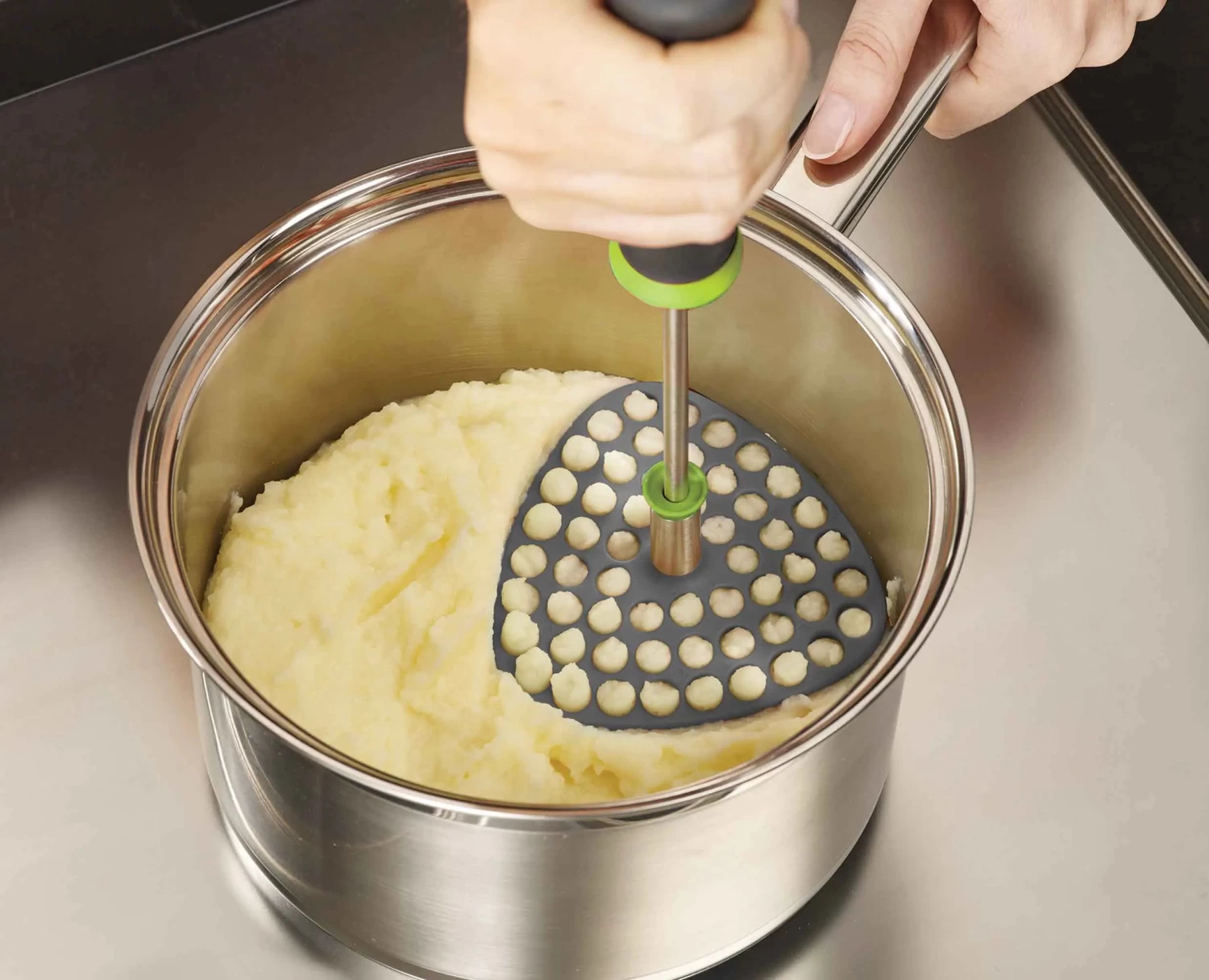 Joseph Joseph Delta Green Potato Masher 3 Joseph Joseph Delta Green Potato Masher - Image 3