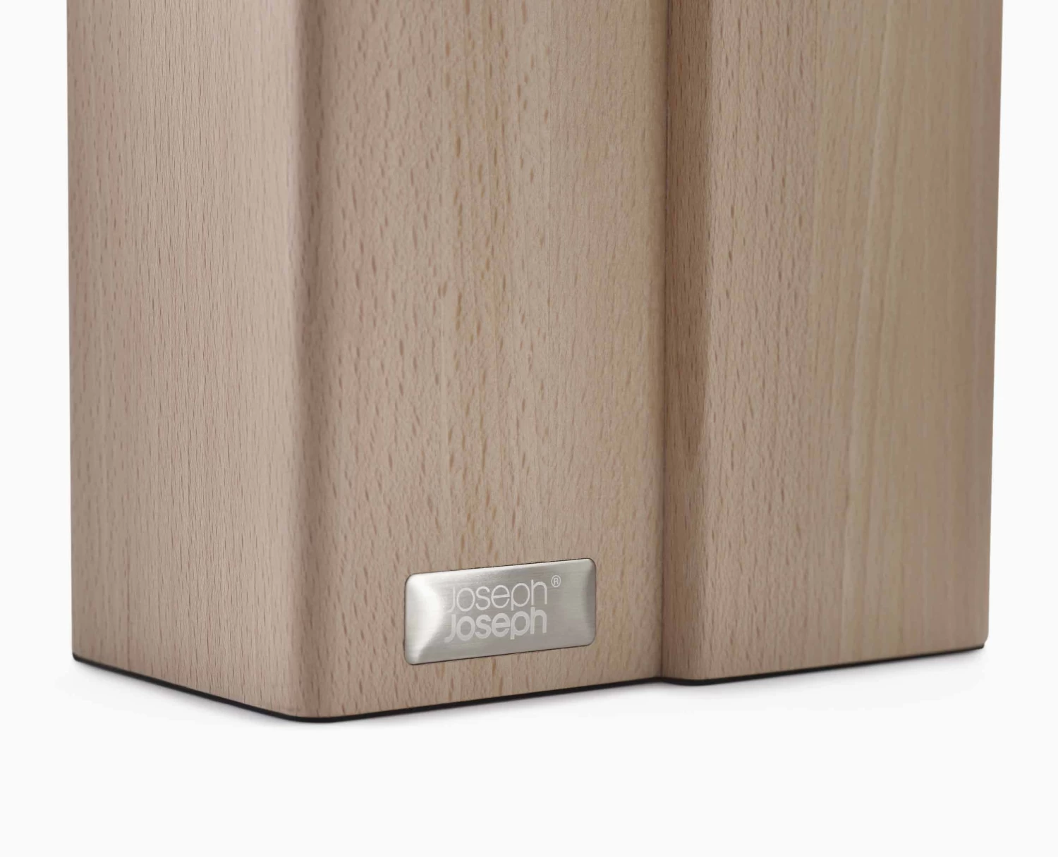 Joseph Joseph Elevate™ Fusion 5-piece Knife & Scissor Set With Beechwood Block 8 Joseph Joseph Elevate™ Fusion 5-piece Knife & Scissor Set With Beechwood Block - Image 8