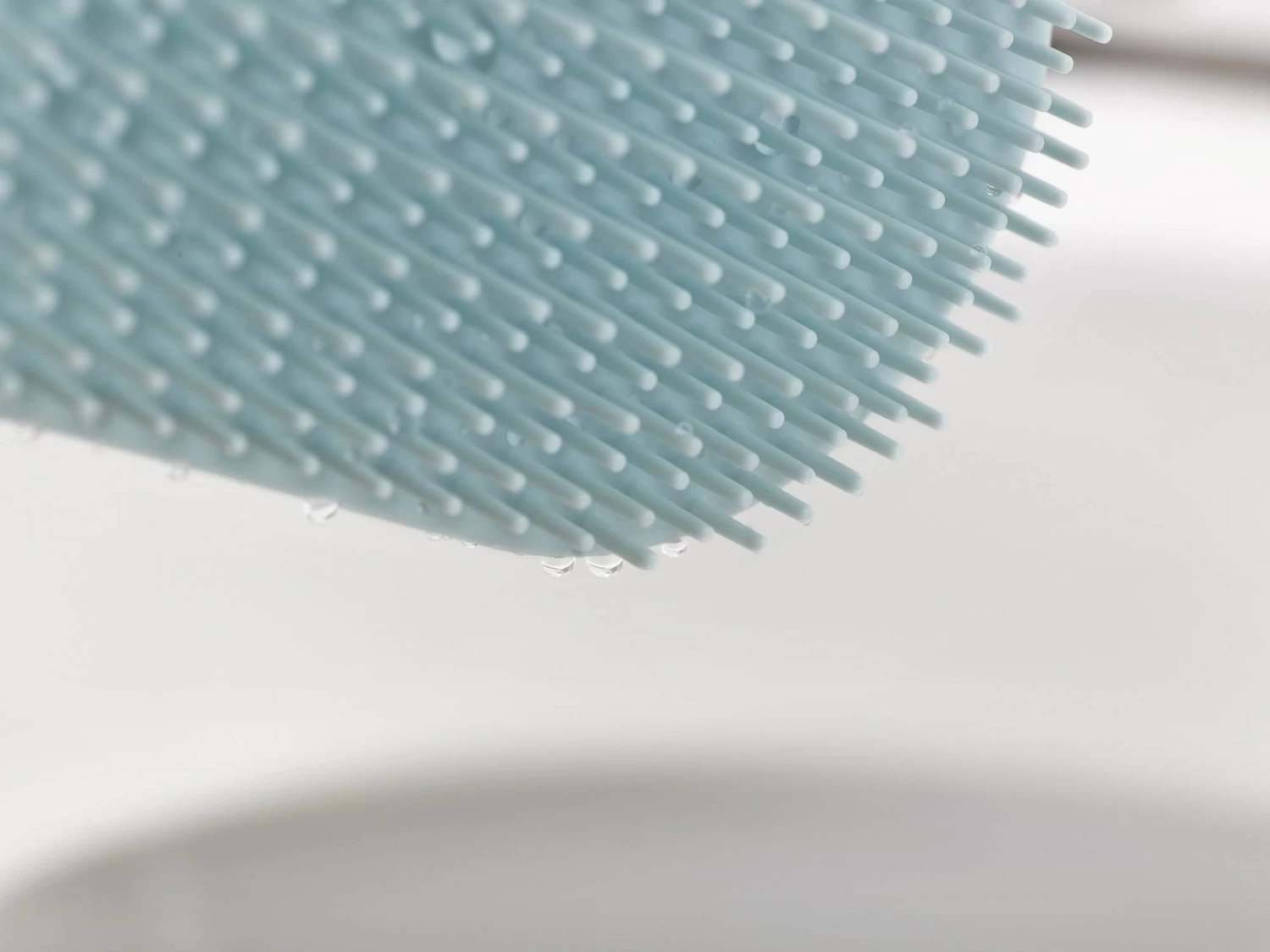 Joseph Joseph 70506 Flex Toilet Brush 4 Joseph Joseph 70506 Flex Toilet Brush - Image 4