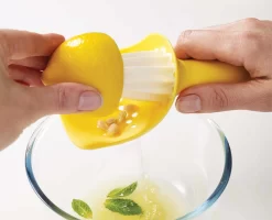 Joseph Joseph Catcher™ Yellow Citrus Reamer 7 Joseph Joseph Catcher™ Yellow Citrus Reamer -Kitchen Essentials Shop 20028 Image 04