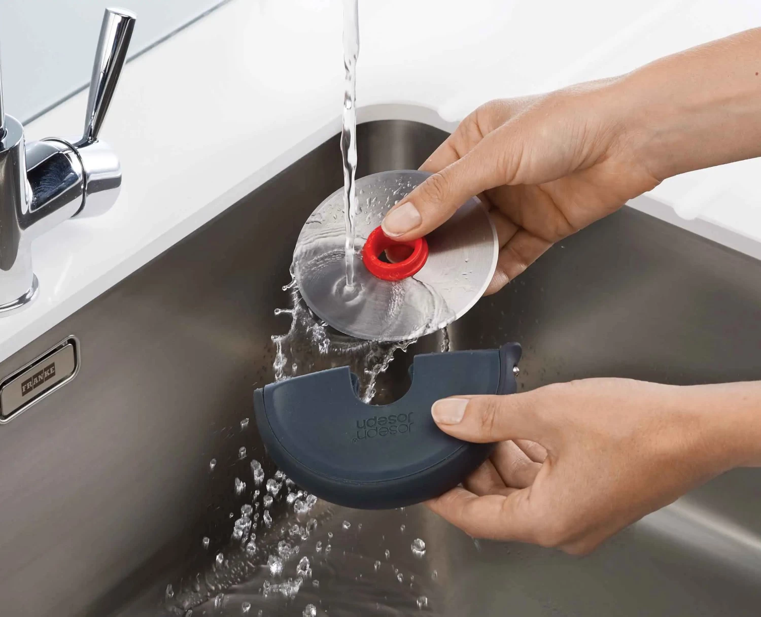 Joseph Joseph Disc Easy-clean Grey Pizza Cutter 7 Joseph Joseph Disc Easy-clean Grey Pizza Cutter - Image 7