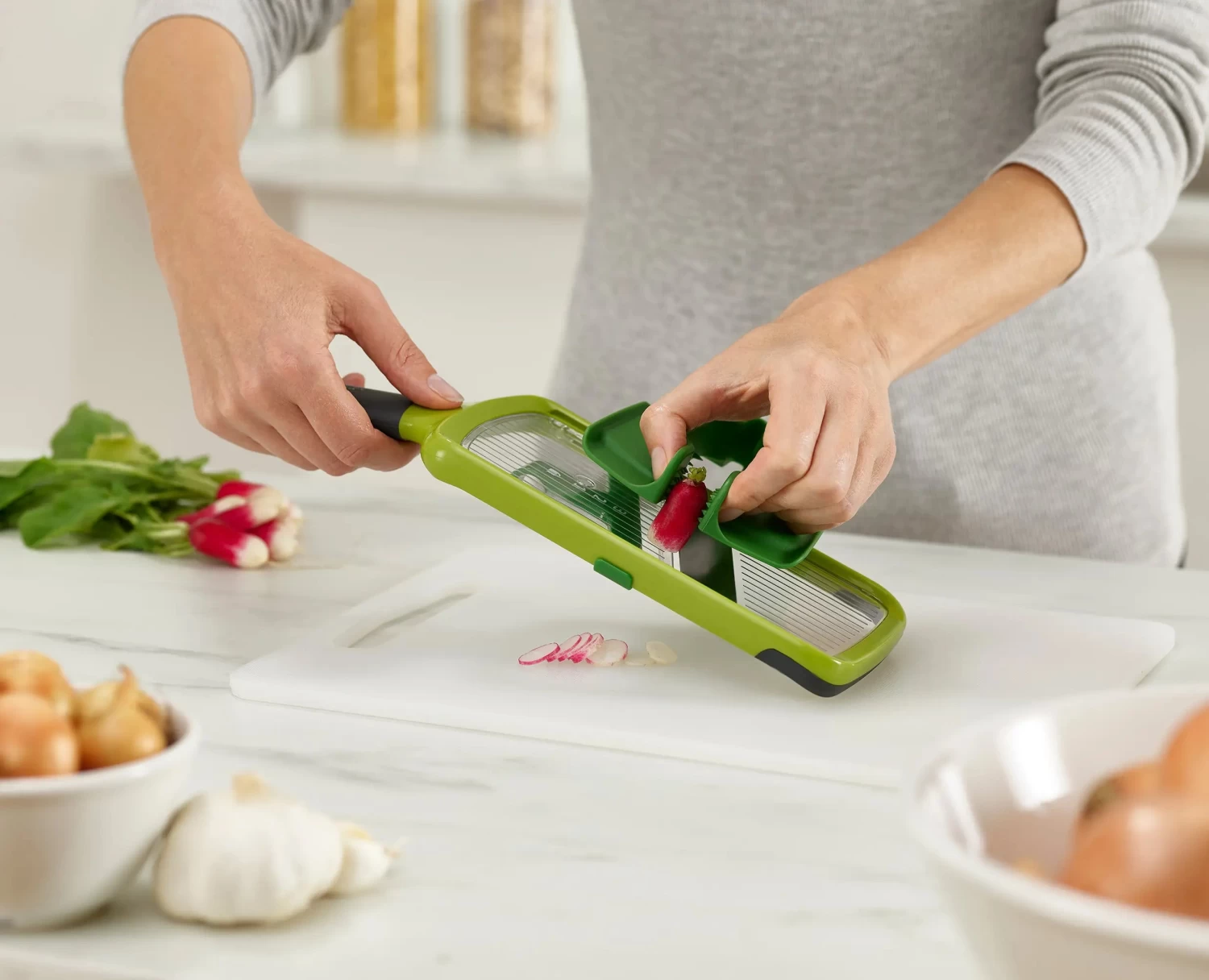 Joseph Joseph 2-piece Multicolour Kitchen Gadget Set 4 Joseph Joseph 2-piece Multicolour Kitchen Gadget Set - Image 4