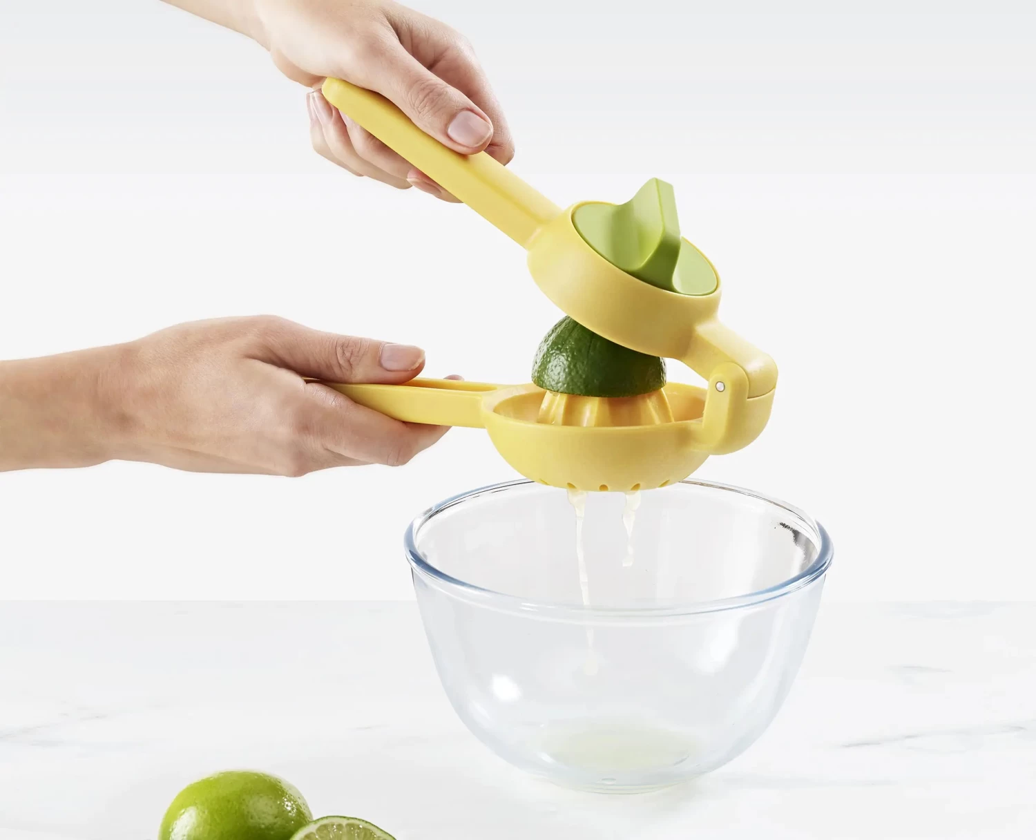 Joseph Joseph JuiceMax Dual-action Yellow Citrus Press 5 Joseph Joseph JuiceMax Dual-action Yellow Citrus Press - Image 5