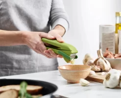 Joseph Joseph CleanForce™ Green Garlic Press 7 Joseph Joseph CleanForce™ Green Garlic Press -Kitchen Essentials Shop 20179 Media 03