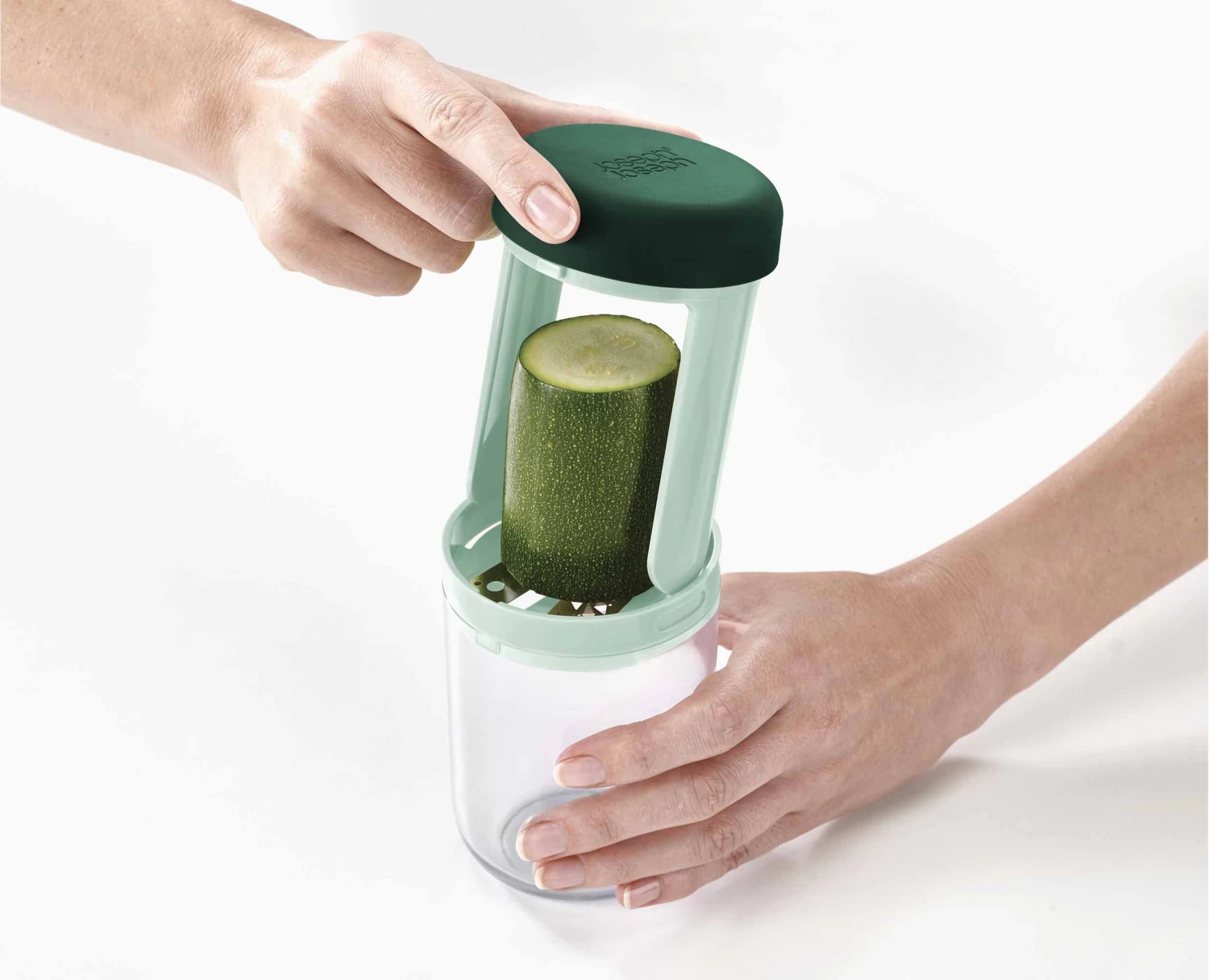 Joseph Joseph Spiro™ Green Hand-held Spiralizer - Editions 6 Joseph Joseph Spiro™ Green Hand-held Spiralizer - Editions - Image 6