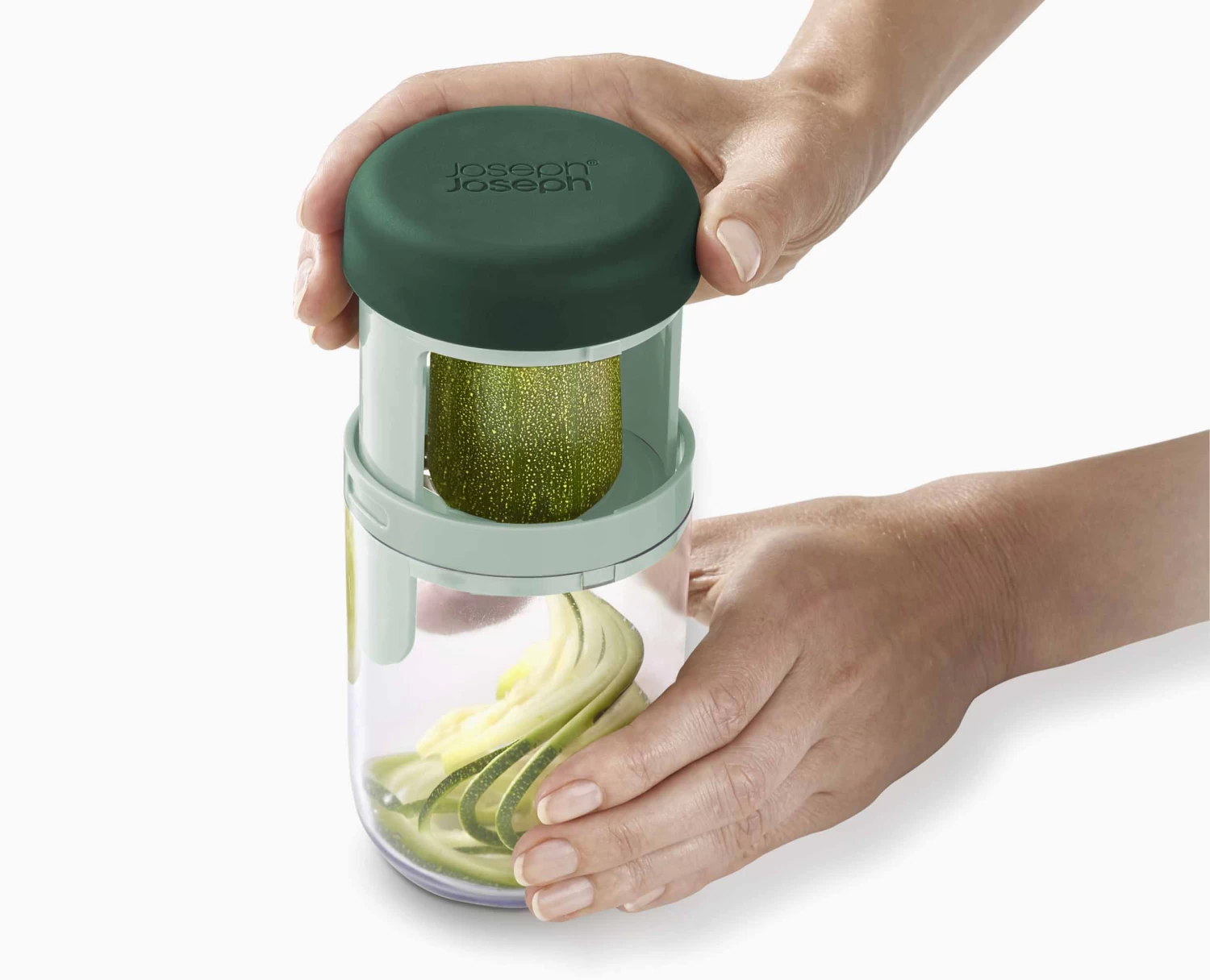 Joseph Joseph Spiro™ Green Hand-held Spiralizer - Editions 7 Joseph Joseph Spiro™ Green Hand-held Spiralizer - Editions - Image 7