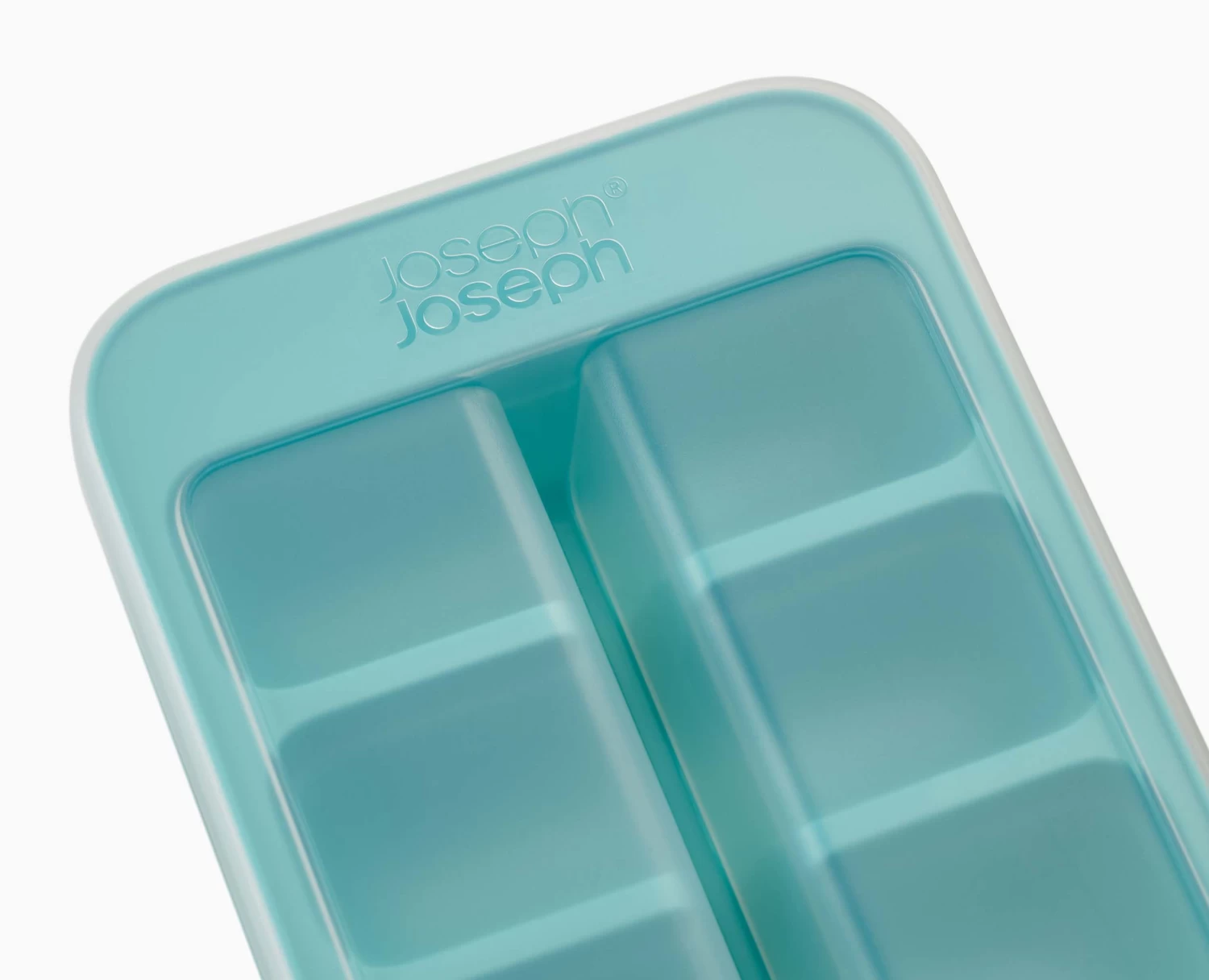 Joseph Joseph Flow™ Pack Of 2 Easy-fill Blue Ice-cube Trays 6 Joseph Joseph Flow™ Pack Of 2 Easy-fill Blue Ice-cube Trays - Image 6