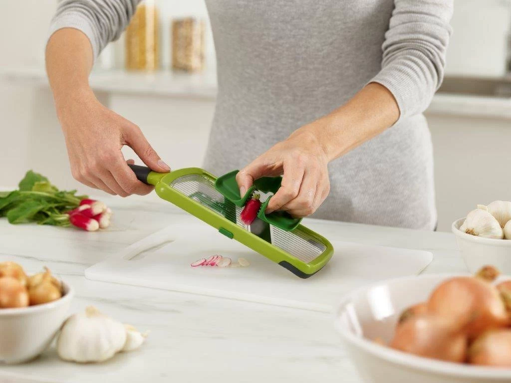 Joseph Joseph Multi-Grip Mandoline - Green 2 Joseph Joseph Multi-Grip Mandoline - Green - Image 2