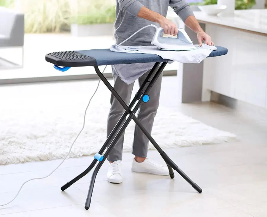 Joseph Joseph Glide Plus 130cm Blue Easy-store Ironing Board With Advanced Cover 2 Joseph Joseph Glide Plus 130cm Blue Easy-store Ironing Board With Advanced Cover - Image 2