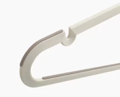 Joseph Joseph Orderly™ Set Of 5 Anti-tangle Ecru Clothes Hangers 13 Joseph Joseph Orderly™ Set Of 5 Anti-tangle Ecru Clothes Hangers -Kitchen Essentials Shop 55003 PDP 05