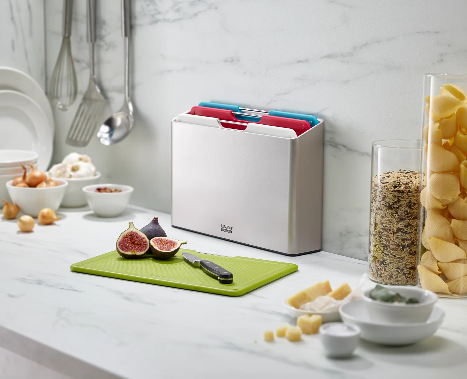 Joseph Joseph Folio™ 4-piece Silver Chopping Board Set Regular 2 Joseph Joseph Folio™ 4-piece Silver Chopping Board Set Regular - Image 2