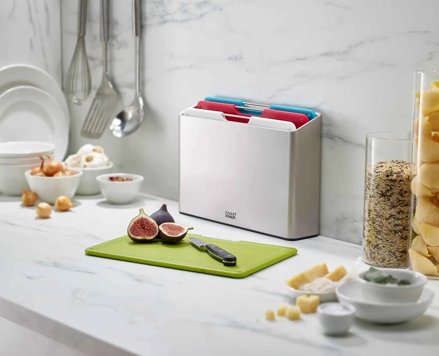 Joseph Joseph Folio™ 4-piece Silver Chopping Board Set Regular 3 Joseph Joseph Folio™ 4-piece Silver Chopping Board Set Regular - Image 3