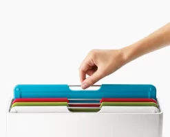 Joseph Joseph Folio™ 4-piece White Chopping Board Set Regular 9 Joseph Joseph Folio™ 4-piece White Chopping Board Set Regular -Kitchen Essentials Shop 60196 Media 03 eff4846d 6e7d 4f3d b66e 4c0f9183e268