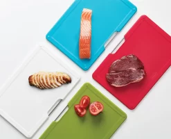 Joseph Joseph Folio™ 4-piece White Chopping Board Set Regular 11 Joseph Joseph Folio™ 4-piece White Chopping Board Set Regular -Kitchen Essentials Shop 60196 Media 05 bdd036f6 8a29 47d4 81f2 15c5151dff0e