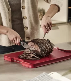 Joseph Joseph Cut&Carve™ Plus Multi-function Red Chopping Board -Kitchen Essentials Shop 60207 Media 02
