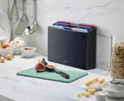 Joseph Joseph Folio™ 4-piece Coast Grey Chopping Board Set Regular 9 Joseph Joseph Folio™ 4-piece Coast Grey Chopping Board Set Regular -Kitchen Essentials Shop 60214 Media 03