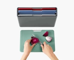 Joseph Joseph Folio™ 4-piece Coast Grey Chopping Board Set Regular 11 Joseph Joseph Folio™ 4-piece Coast Grey Chopping Board Set Regular -Kitchen Essentials Shop 60214 Media 05