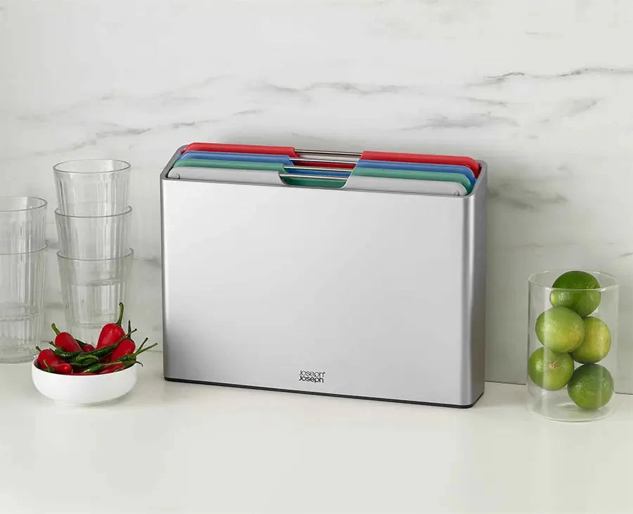 Joseph Joseph Folio™ 4-piece Coast Silver Chopping Board Set Large 2 Joseph Joseph Folio™ 4-piece Coast Silver Chopping Board Set Large - Image 2