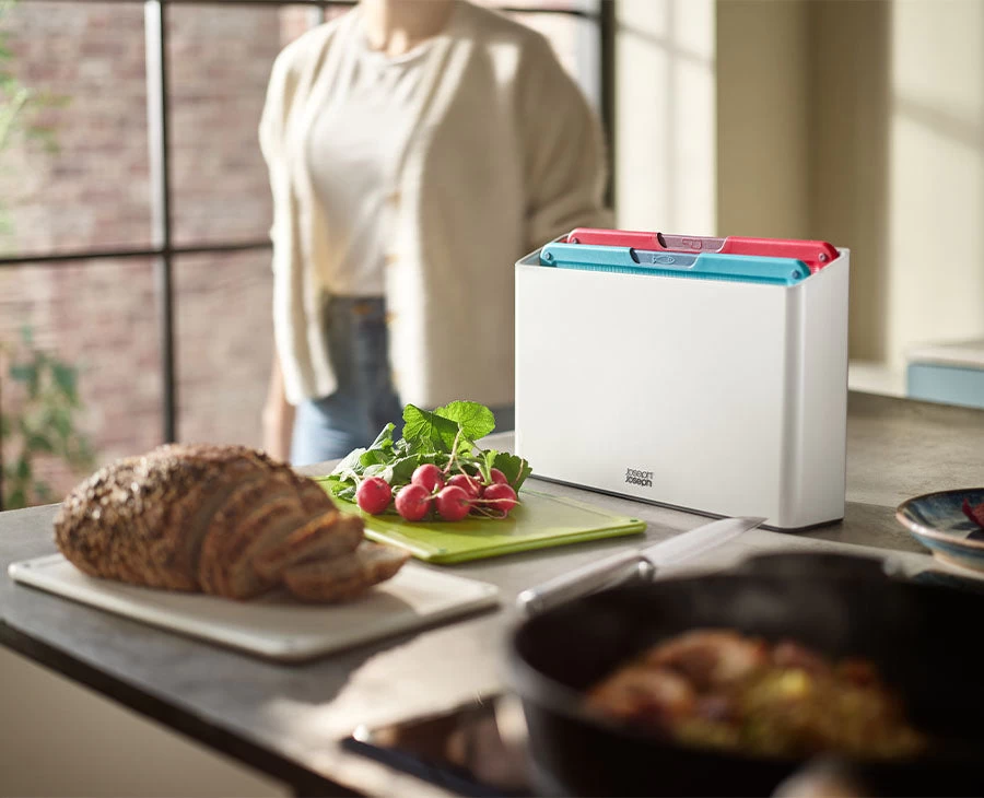 Joseph Joseph Folio™ Icon 4-piece White Chopping Board Set Regular 2 Joseph Joseph Folio™ Icon 4-piece White Chopping Board Set Regular - Image 2