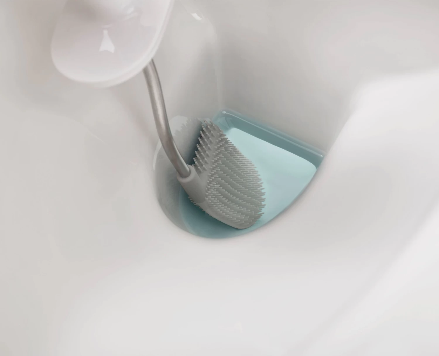 Joseph Joseph Flex™ Light Grey Toilet Brush 5 Joseph Joseph Flex™ Light Grey Toilet Brush - Image 5