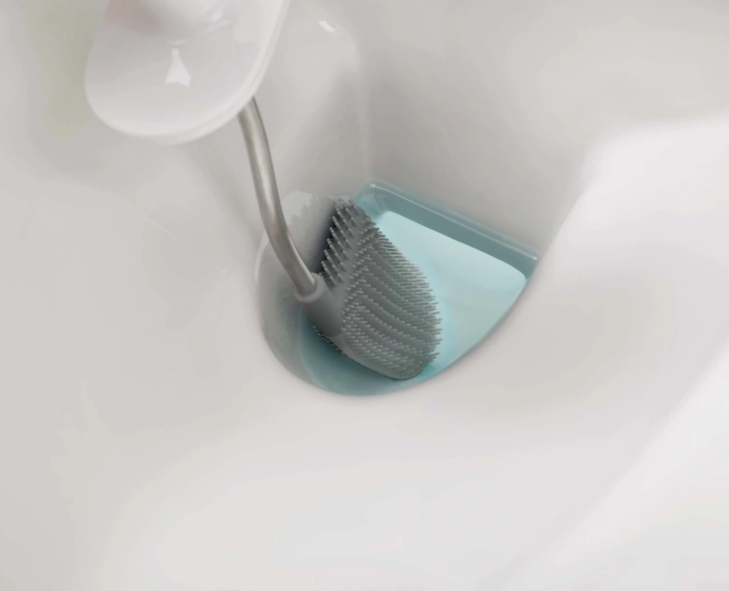 Joseph Joseph Flex™ White Toilet Brush 5 Joseph Joseph Flex™ White Toilet Brush - Image 5