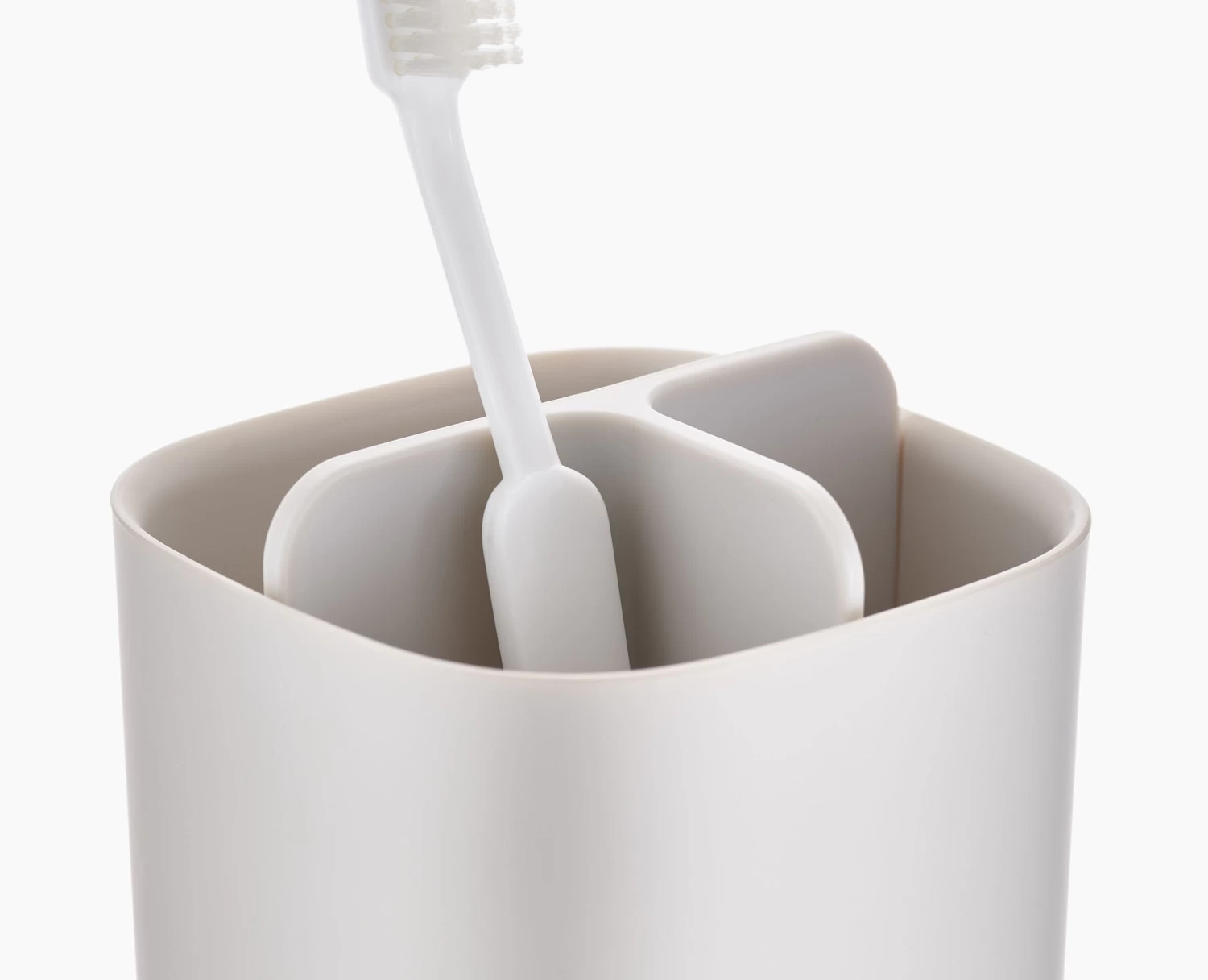 Joseph Joseph EasyStore™ Matt Ecru Toothbrush Holder 4 Joseph Joseph EasyStore™ Matt Ecru Toothbrush Holder - Image 4