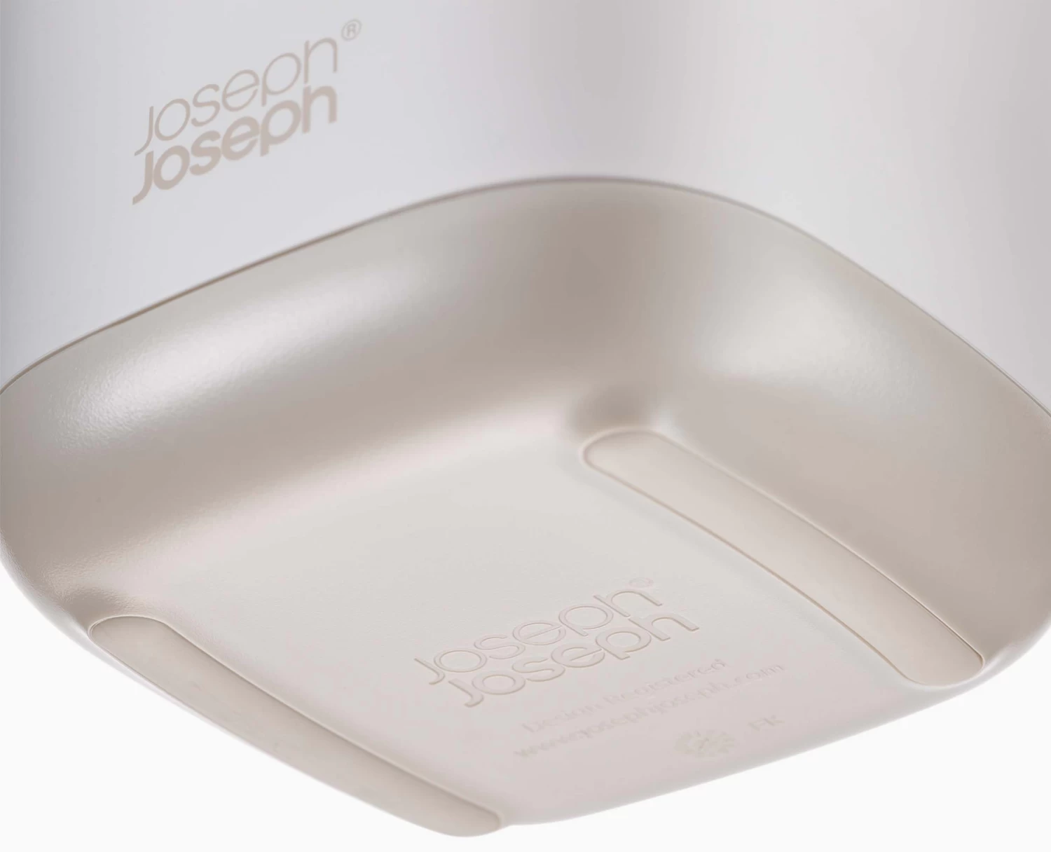 Joseph Joseph EasyStore™ Matt Ecru Toothbrush Holder 7 Joseph Joseph EasyStore™ Matt Ecru Toothbrush Holder - Image 7