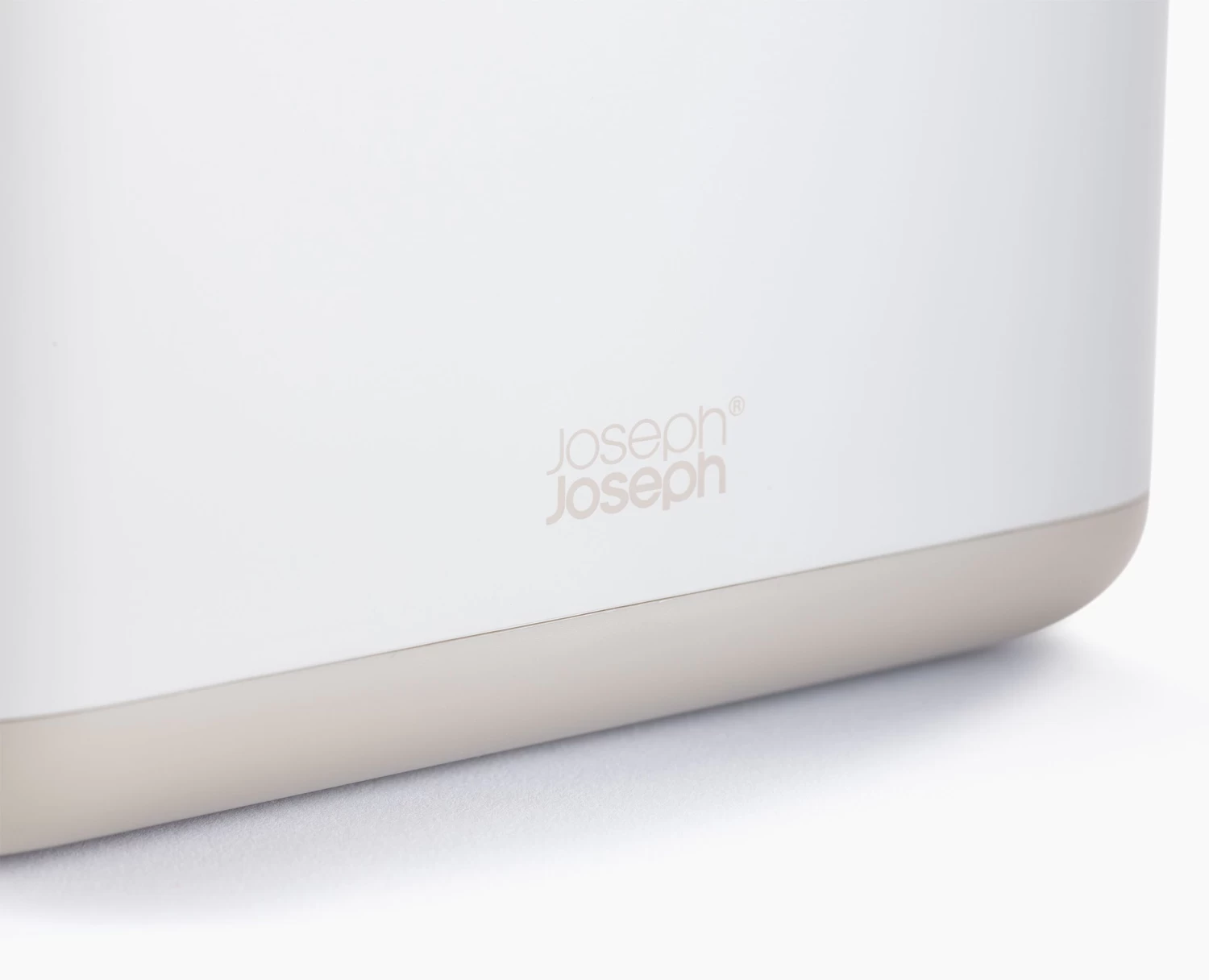 Joseph Joseph EasyStore™ Large Matt Ecru Toothbrush Holder 5 Joseph Joseph EasyStore™ Large Matt Ecru Toothbrush Holder - Image 5