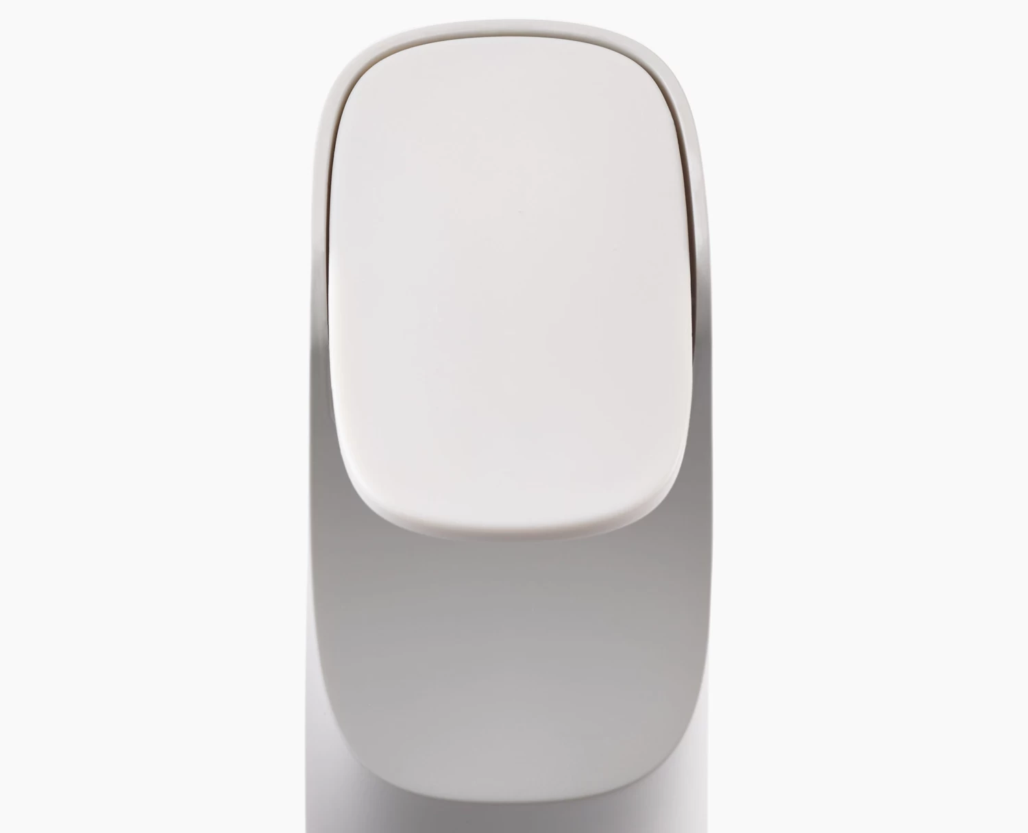 Joseph Joseph Slim™ Matt Ecru Soap Pump 5 Joseph Joseph Slim™ Matt Ecru Soap Pump - Image 5