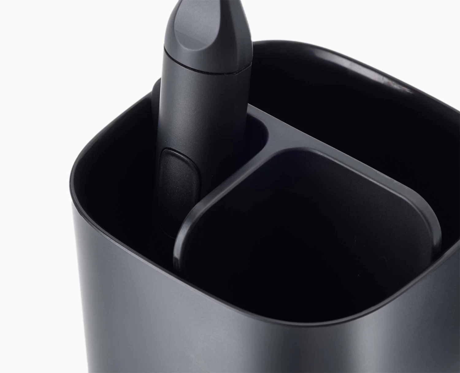 Joseph Joseph EasyStore™ Matt Black Toothbrush Holder 6 Joseph Joseph EasyStore™ Matt Black Toothbrush Holder - Image 6
