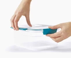 Joseph Joseph Nest™ Lock 5-piece Multicolour Container Set -Kitchen Essentials Shop 81081 Media 05 e1b95e43 e970 40f6 95be 4a3de7bf16a1