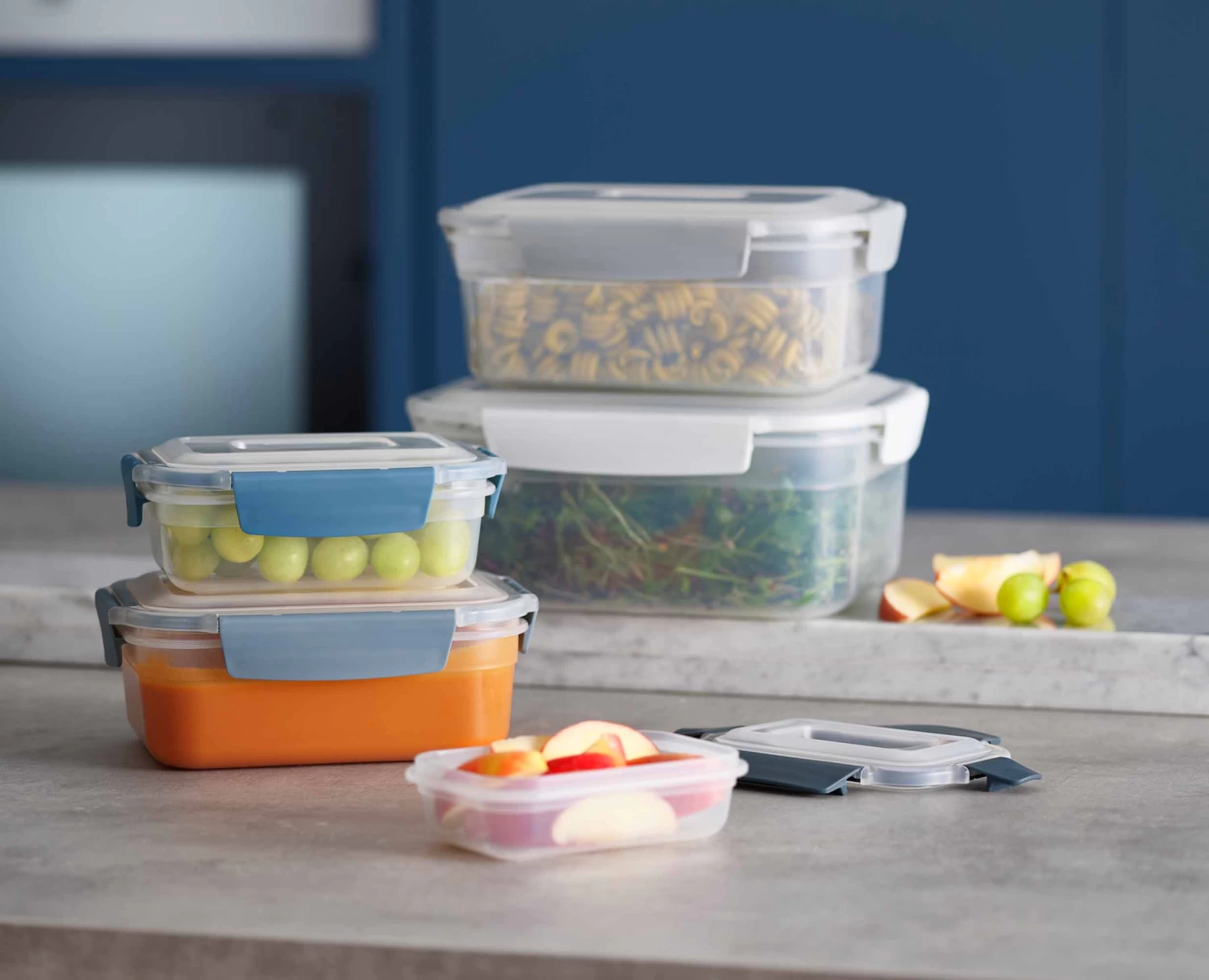 Joseph Joseph Nest™ Lock 5-piece Blue Container Set - Editions 3 Joseph Joseph Nest™ Lock 5-piece Blue Container Set - Editions - Image 3