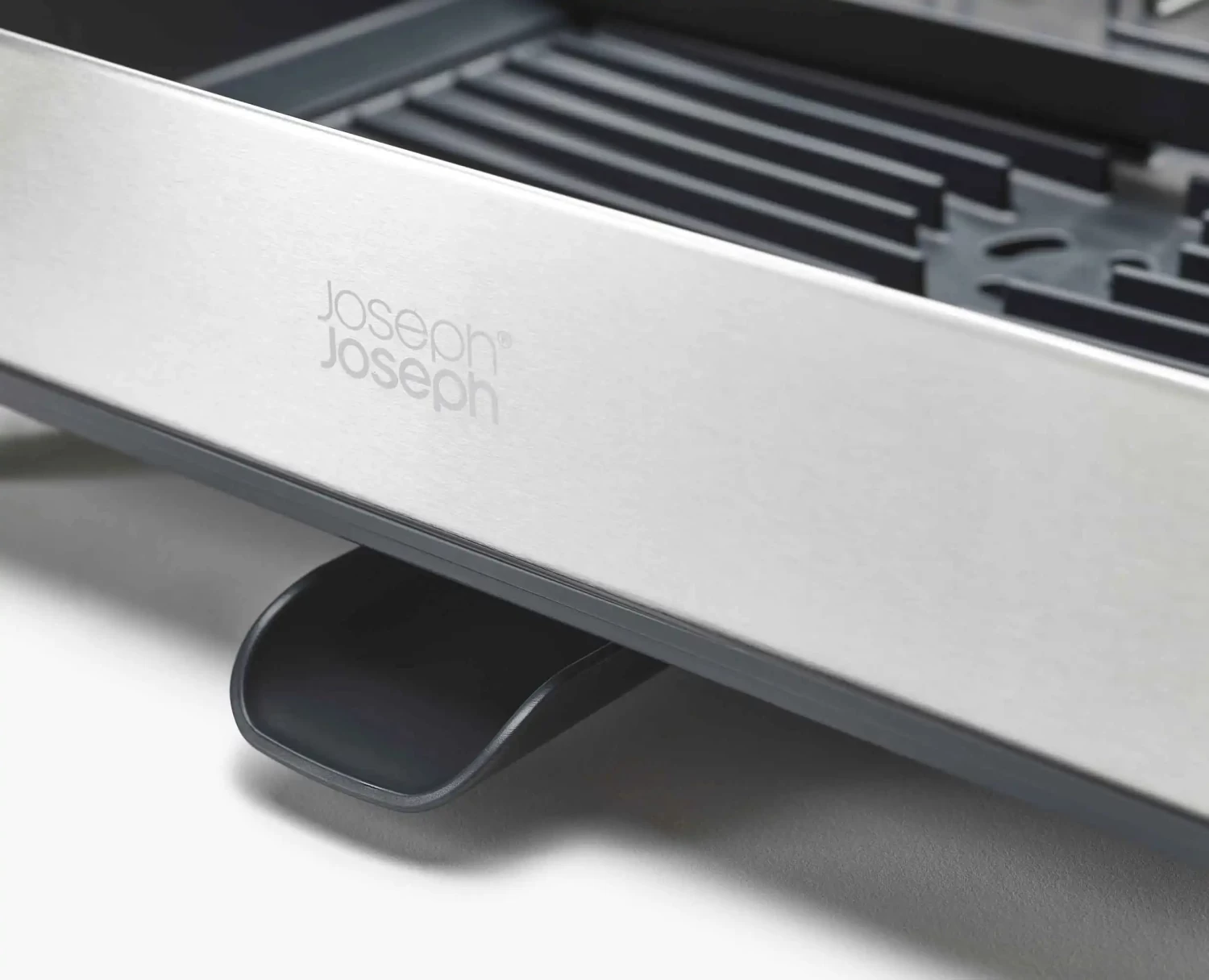 Joseph Joseph Extend™ Stainless-steel Expandable Dish Drainer 7 Joseph Joseph Extend™ Stainless-steel Expandable Dish Drainer - Image 7