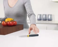 Joseph Joseph Elevate™ Carousel 6-piece Opal Knives Set 9 Joseph Joseph Elevate™ Carousel 6-piece Opal Knives Set -Kitchen Essentials Shop 98481 Image 03