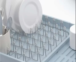 Joseph Joseph Extend™ Light Blue Expandable Dish Drainer -Kitchen Essentials Shop Image 5 03e4e4d1 a591 4b60 a9f2 33f6e38871e4