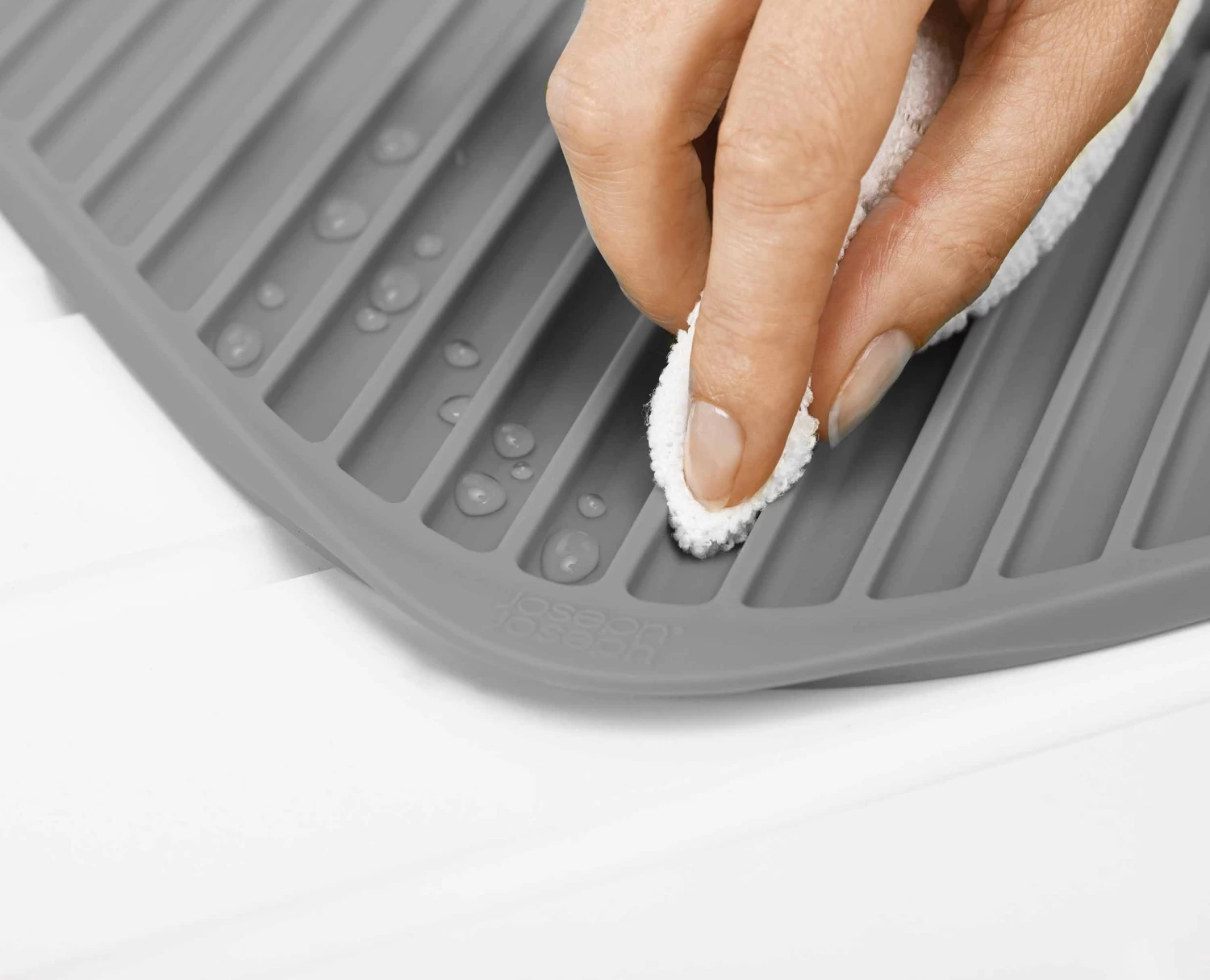 Joseph Joseph Flume™ Light Blue Dish Draining Mat 6 Joseph Joseph Flume™ Light Blue Dish Draining Mat - Image 6