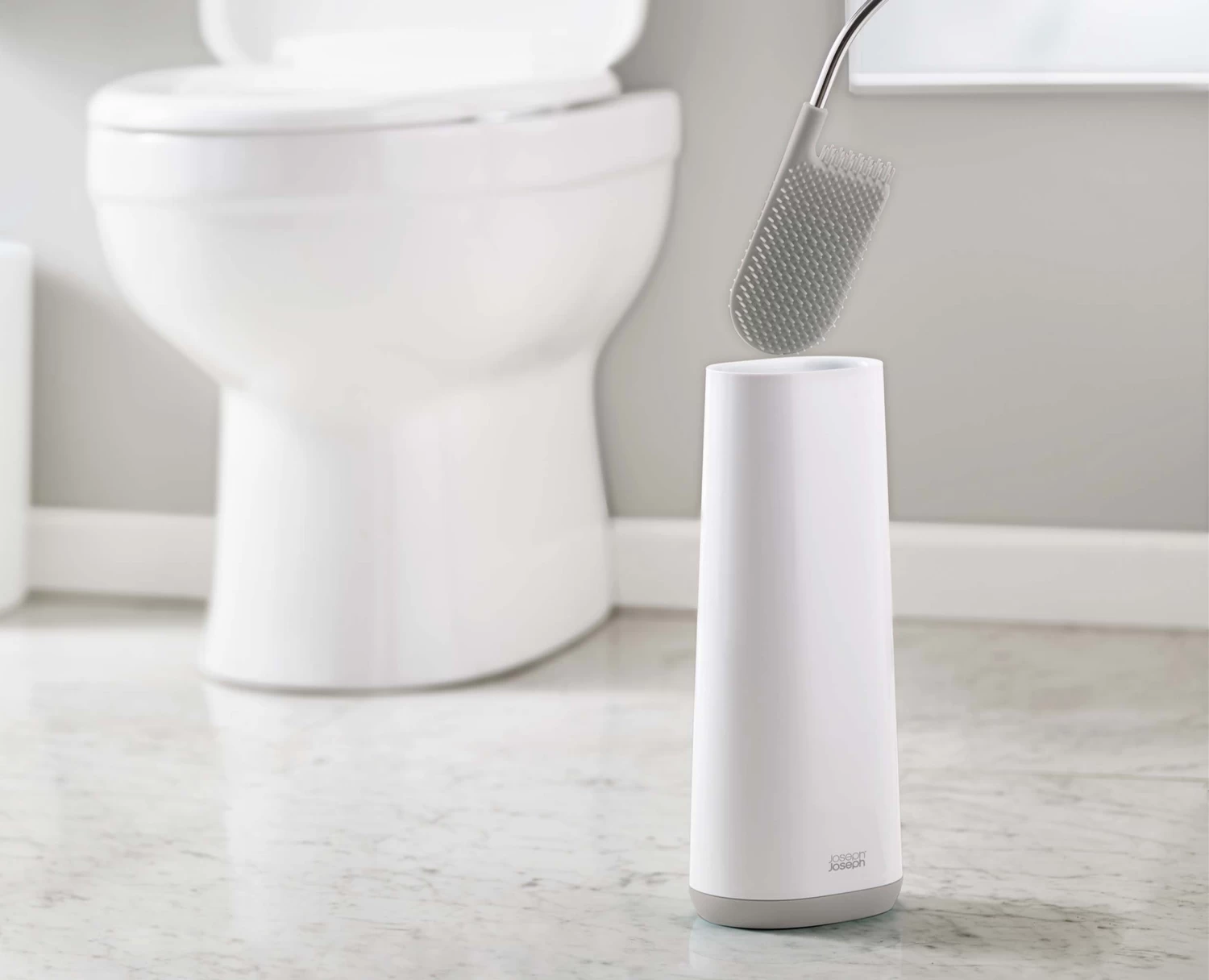 Joseph Joseph Flex™ Light Grey Toilet Brush 3 Joseph Joseph Flex™ Light Grey Toilet Brush - Image 3